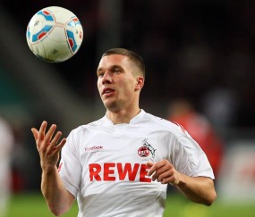 汉堡主场激战海登海姆，新援维埃拉闪耀，伊布拉希莫维奇替补登场引悬念