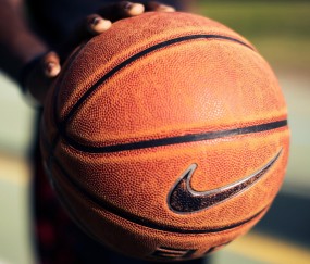 欧冠夺冠赔率风云突变，巴黎登顶，阿森纳巴萨紧追