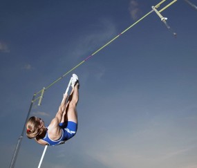 足总杯烽烟再起，弗拉顿公园见证历史，朴次茅斯硬撼枪手悬念丛生