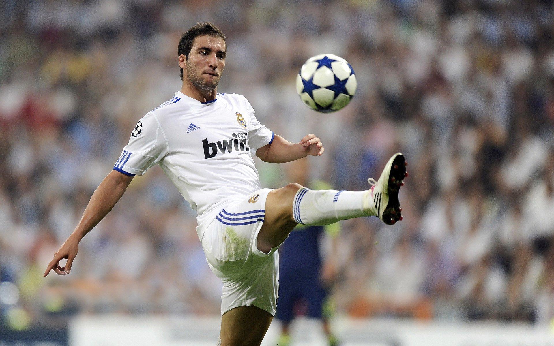 小因扎吉,球队成熟了,但还缺一个后卫—深度解析蓝黑军团新赛季征程