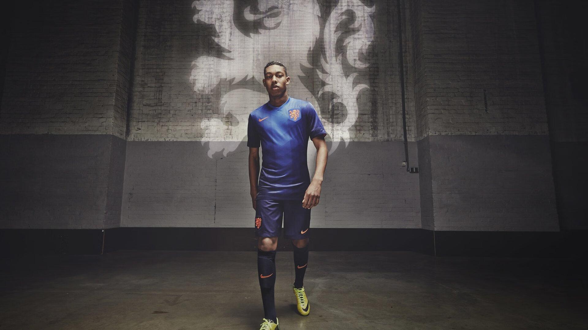 韩国队公布十月大名单 孙兴慜领衔强阵出击 金玟哉李刚仁悉数归队